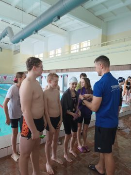 peldēšanas sacensības