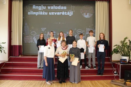 Olimpiāžu un konkursu uzvarētāju godināšana