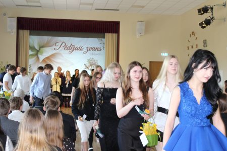 Pēdējais zvans 9.klasēm